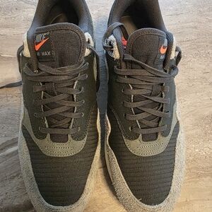 Nike Air Max 1 Premium 'Dark Smoke Grey Flash Crimson